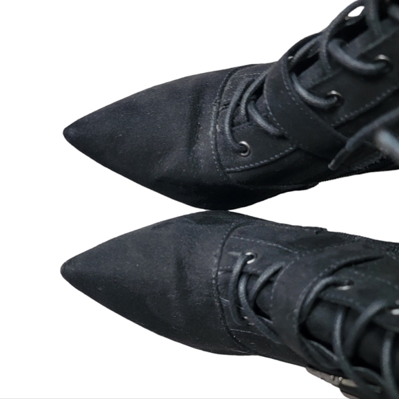 Shoe Dazzle Maxwell Lace-Up Pointed Toe Black Witch Bootie Size 7 - Picture 9 of 12